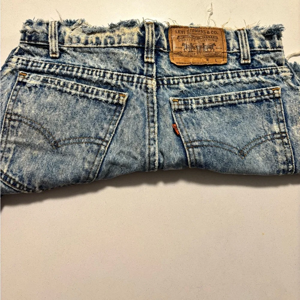 RARE VINTAGE LEVI'S ORANGE TAB Acid Wash High Rise Cutoff Denim Jean Shorts - Picture 7 of 15